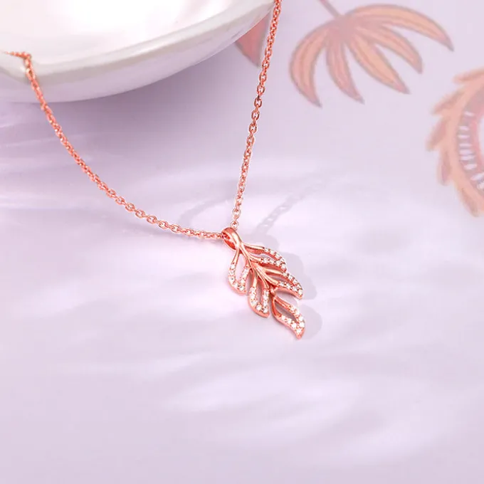 Rose Gold Komal Pankh Pendant With Link Chain
