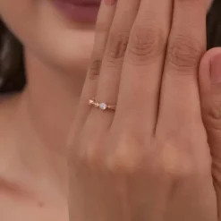 Rose Gold Leafy Zirconia Ring