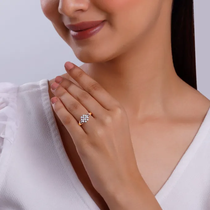 Rose Gold Nivara Diamond Ring