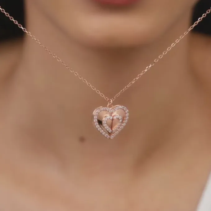 Rose Gold One Heart Pendant With Link Chain