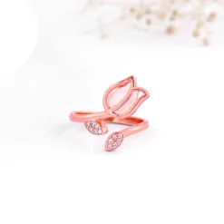 Rose Gold Pink Quartz Flower Ring