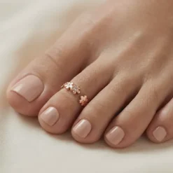 Rose Gold Ragini Pushp Toe Rings