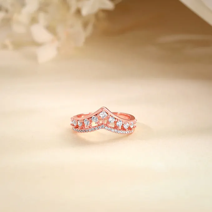 Rose Gold Shiny Vanki Ring