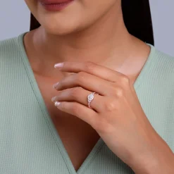 Rose Gold Sparkle-filled Ring