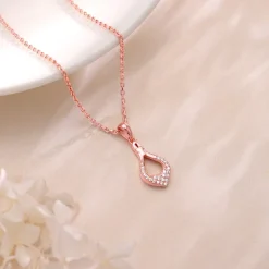 Rose Gold Stylish Drop Pendants With Link Chain