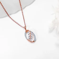 Rose Gold Sweet Alyssum Lab Grown Diamond Pendant