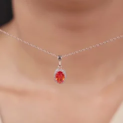 Rose Gold Vidhatri Pendant With Link Chain
