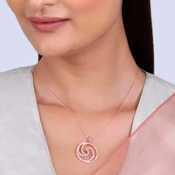 Rose Gold Whirpool Pendant With Link Chain
