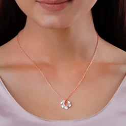 Rose Gold Wing Flap Pendant With Link Chain