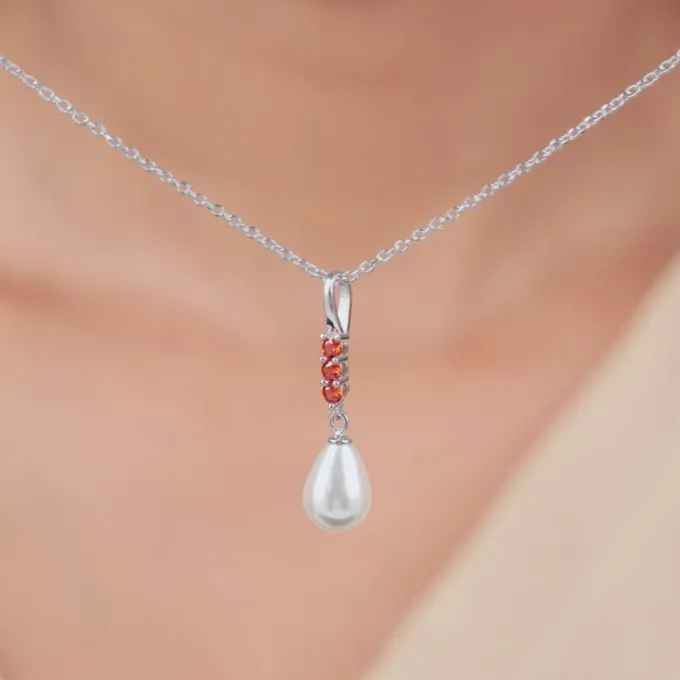 Silver Althea Pendant With Link Chain