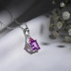 Silver Amethyst Pendant With Link Chain