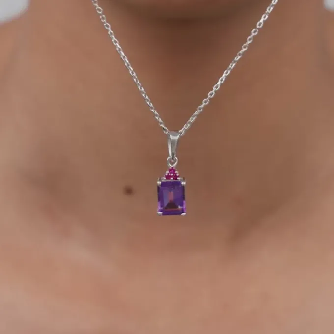 Silver Amethyst Pendant With Link Chain