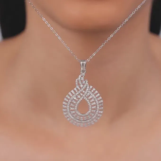 Silver Aurelia Pendant With Link Chain
