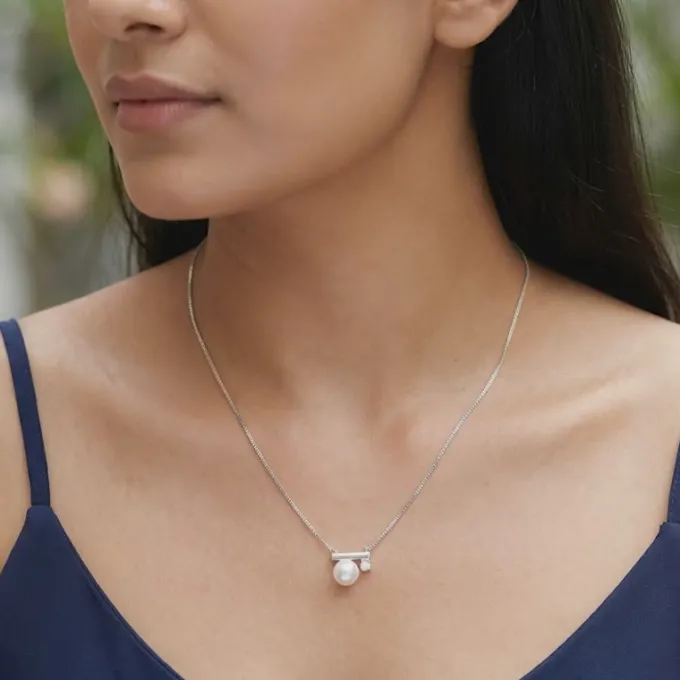 Silver Bar Pearl Necklace