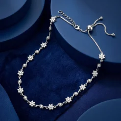 Silver Beauty of Floral Choker Necklace
