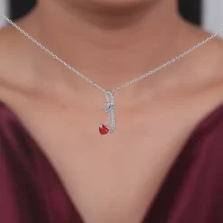 Silver Bleeding Love Pendant With Link Chain