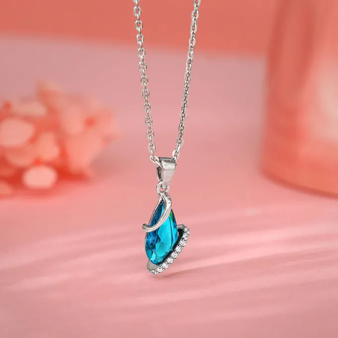 Silver Blue Night Pendant With Link Chain