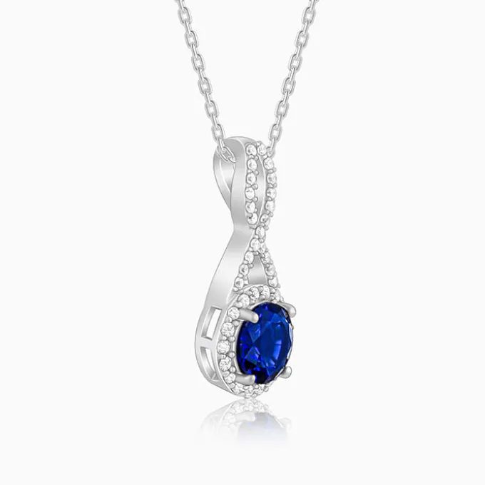 Silver Blue-maze Pendant With Link Chain