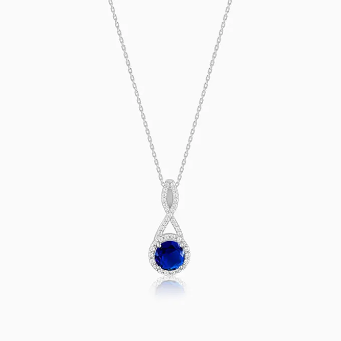 Silver Blue-maze Pendant With Link Chain