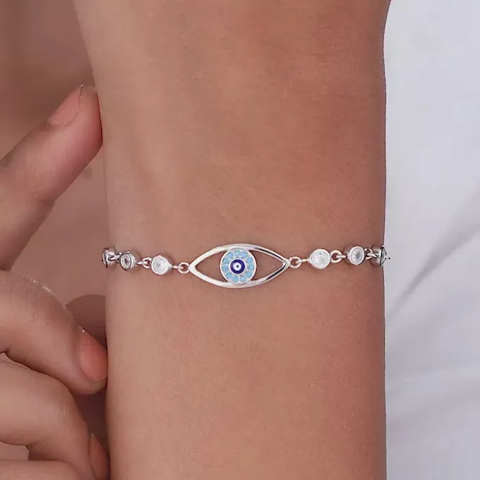 Silver Chary Eyes Bracelet