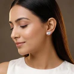Silver Chloe Pearl Earrings