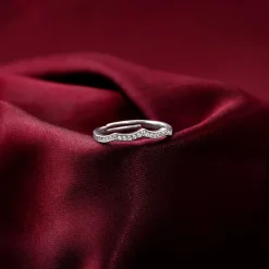 Silver Curvy Wave Ring