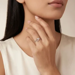 Silver Edge Gleam Ring (Size 12)