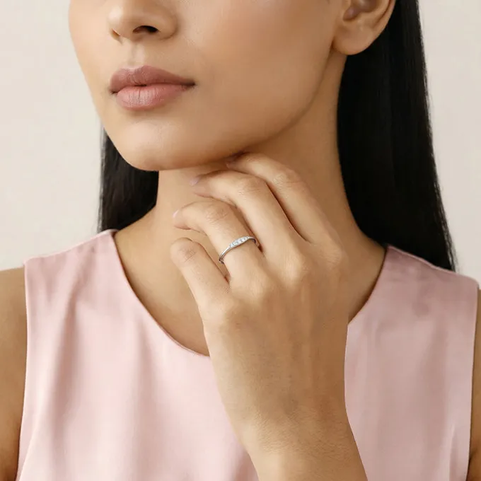 Silver Eterna Curve Ring
