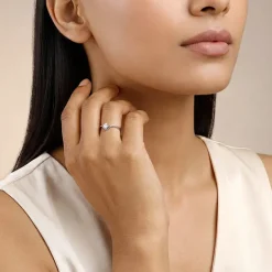 Silver Eterna Prism Ring (Size 12)