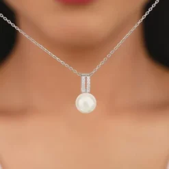 Silver Fall Pearl Pendant With Link Chain