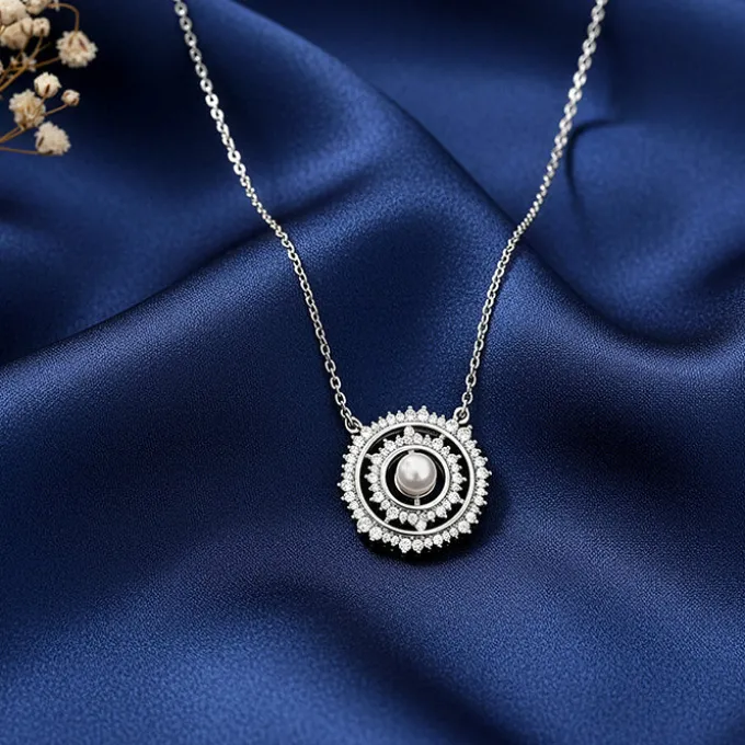 Silver Finesse Necklace