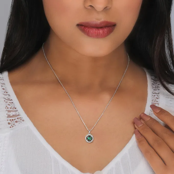 Silver Forest Green Shining Halo Pendant With Link Chain