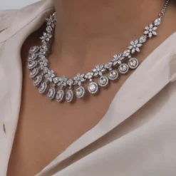 Silver Gleaming Bridal Necklace
