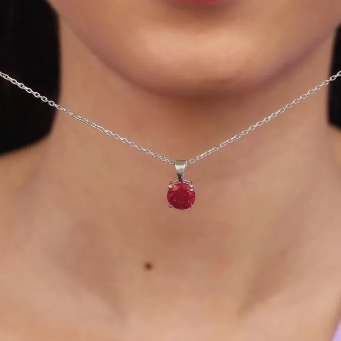 Silver Gracious Red Pendant with Link Chain
