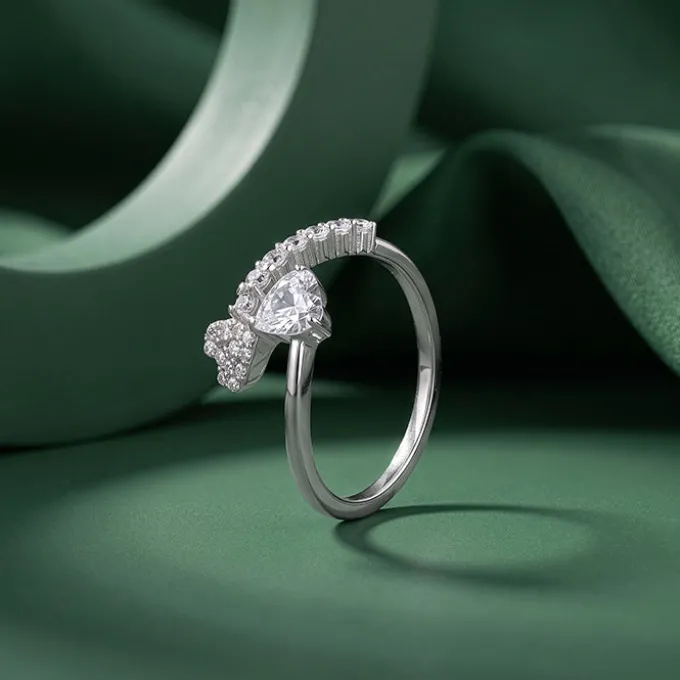 Silver Heart Bypass Shimmer Ring (Size 12)
