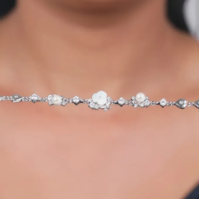 Silver Heart Grace Bracelet