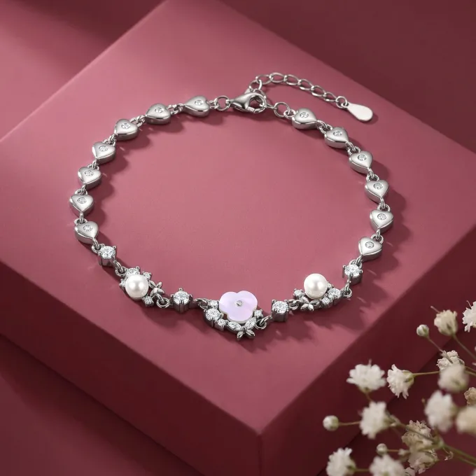 Silver Heart Grace Bracelet