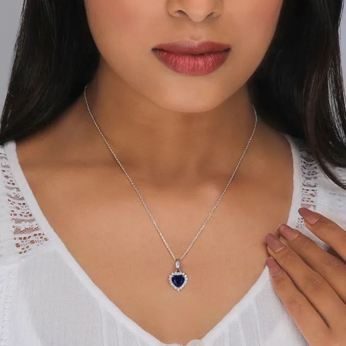 Silver Heart Of The Ocean Pendant With Link Chain