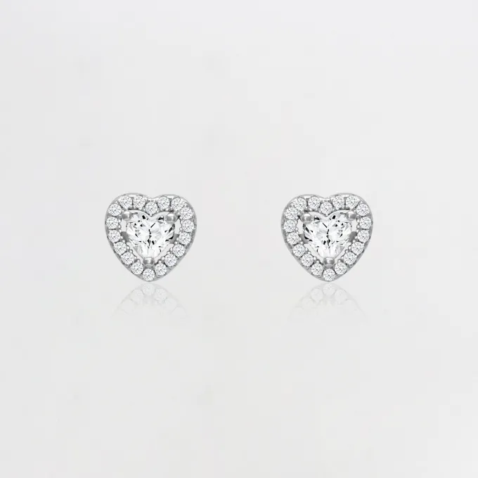 Silver Heart Takes Over Set