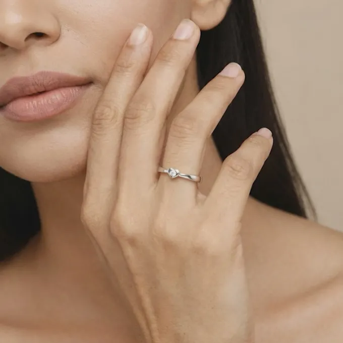 Silver Heartbeam Ring