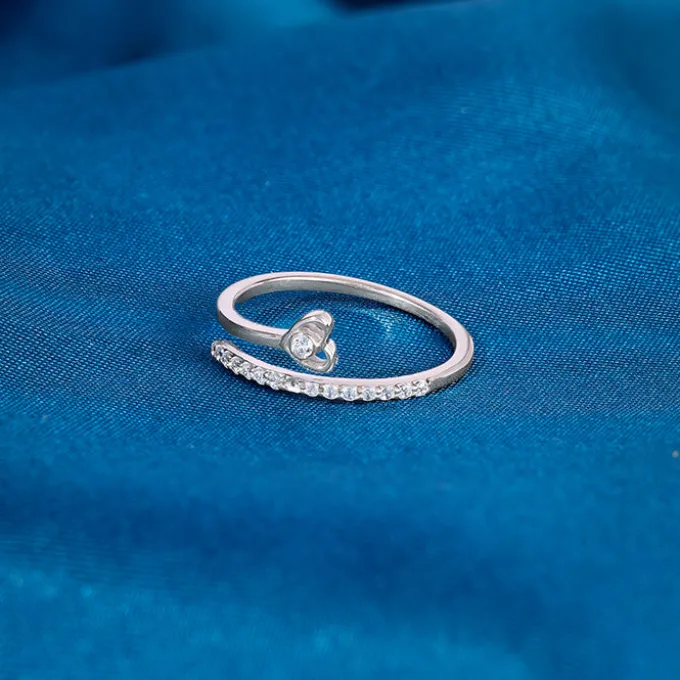 Silver Heartfelt Embrace Ring