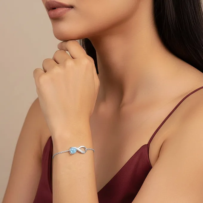 Silver Hearts Whisper Bracelet