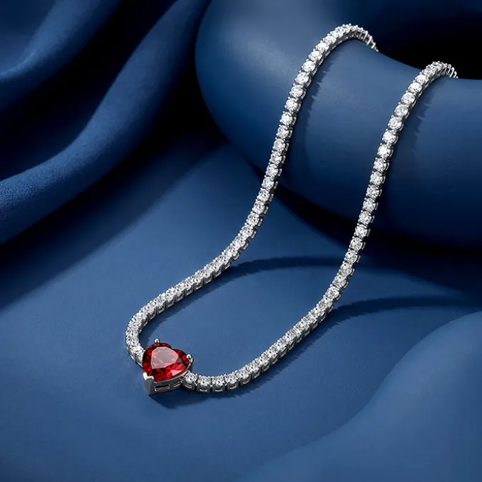 Silver Impressive Heart Necklace