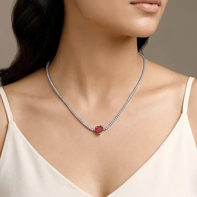 Silver Impressive Heart Necklace