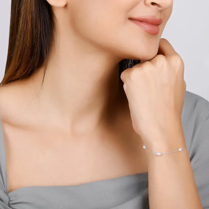 Silver Iridescent Pearl Bracelet