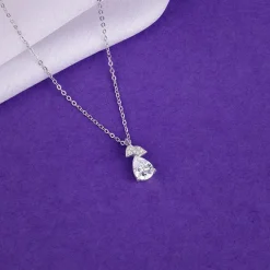 Silver Leafy Teardrop Pendant With Link Chain