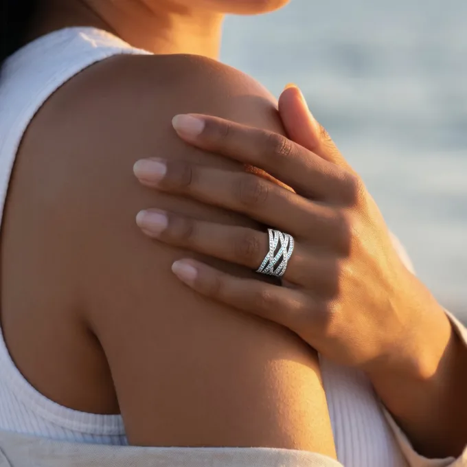 Silver Leucothea Ring (Size 12)