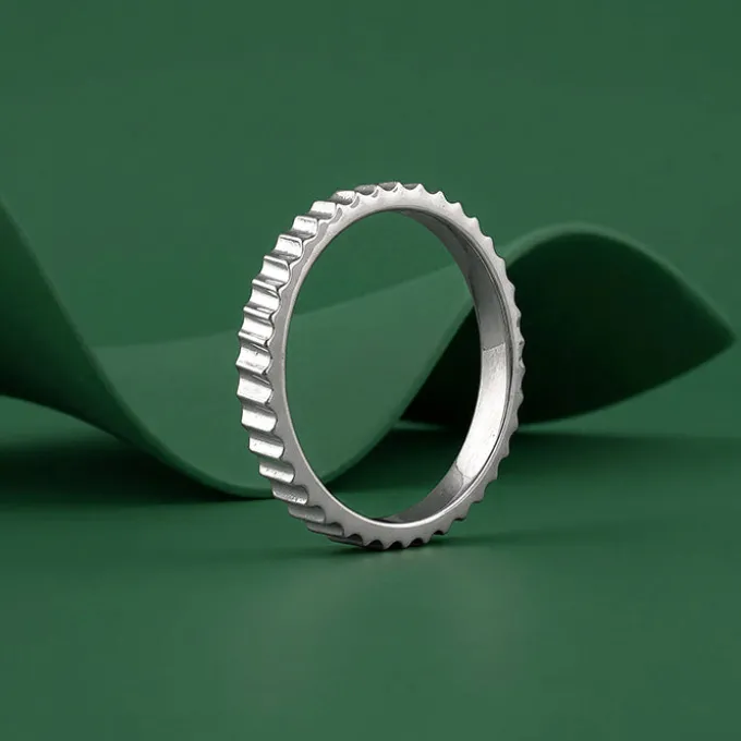 Silver Linear Elegance Ring (Size 12)