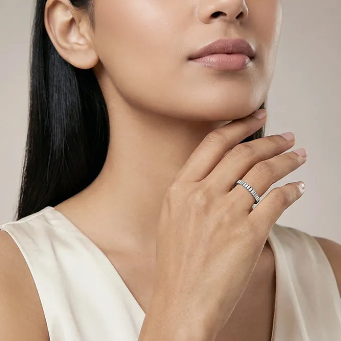 Silver Linear Elegance Ring (Size 12)
