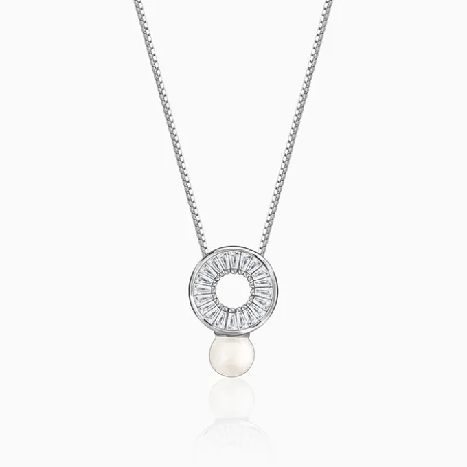 Silver Lizzie Pearl Necklace